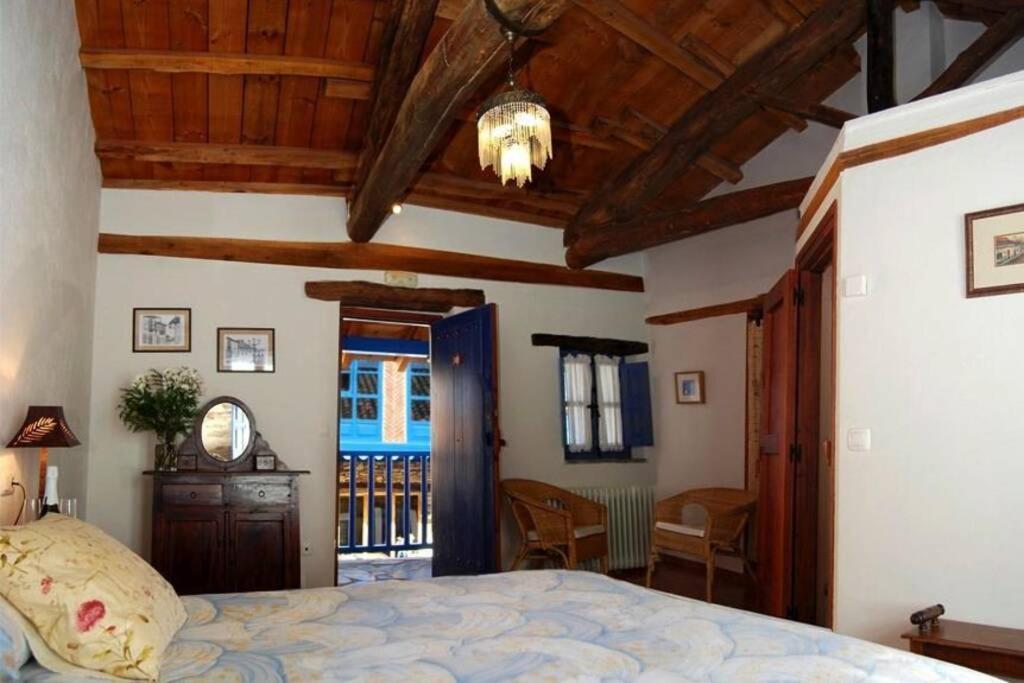 Casa Camarga Villa Santiago Millas Екстериор снимка