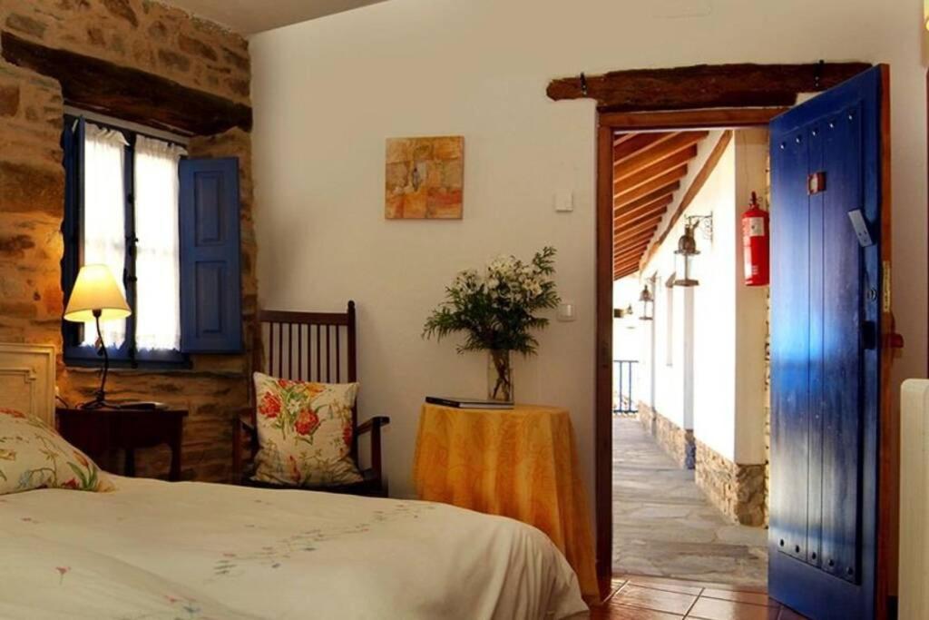 Casa Camarga Villa Santiago Millas Екстериор снимка