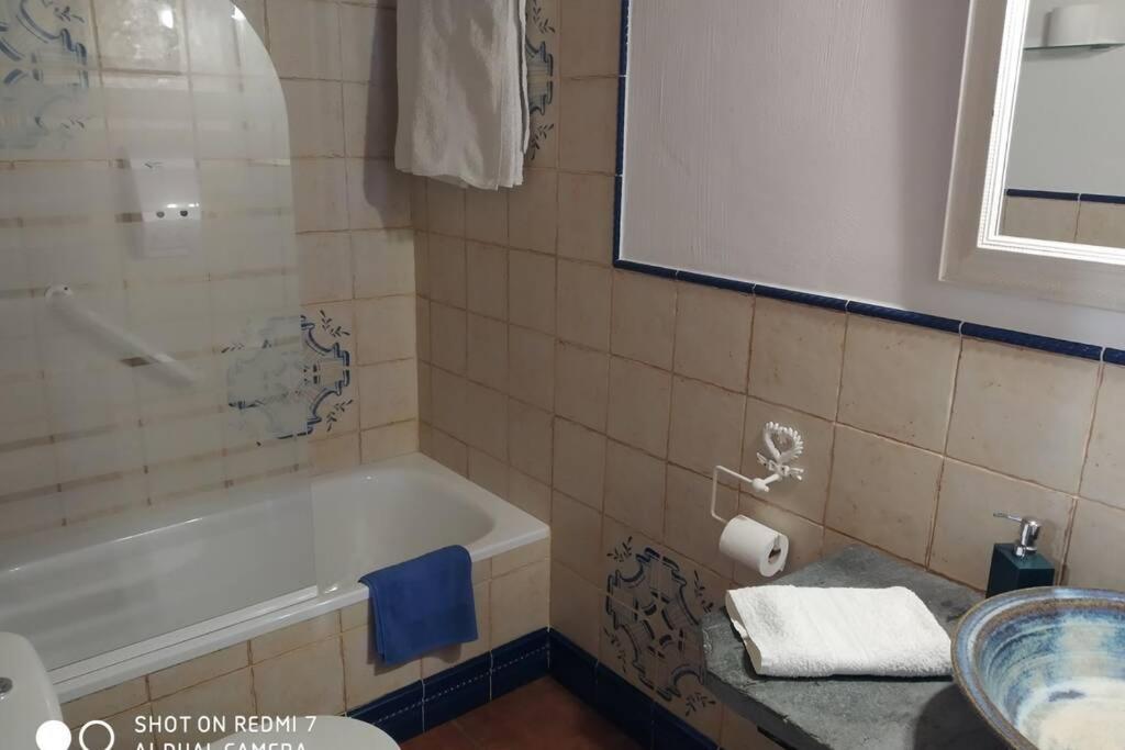 Casa Camarga Villa Santiago Millas Екстериор снимка